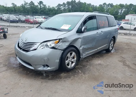 2017 Toyota Sienna Le 8 Passenger from USA, damaged, VIN 5TDKZ3DC4HS802872